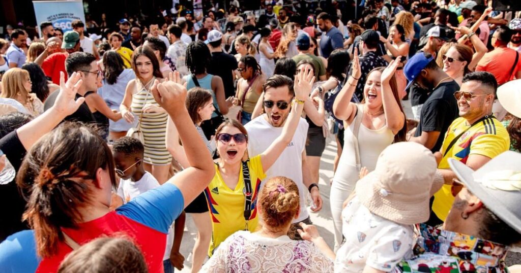 Le plus grand festival latino du Canada envahit un quartier de Toronto pendant deux jours