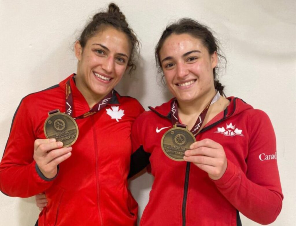 Sœurs championnes de lutte talentueuses qualifiées pour les championnats nationaux après leur victoire aux Jeux Pan-Américains