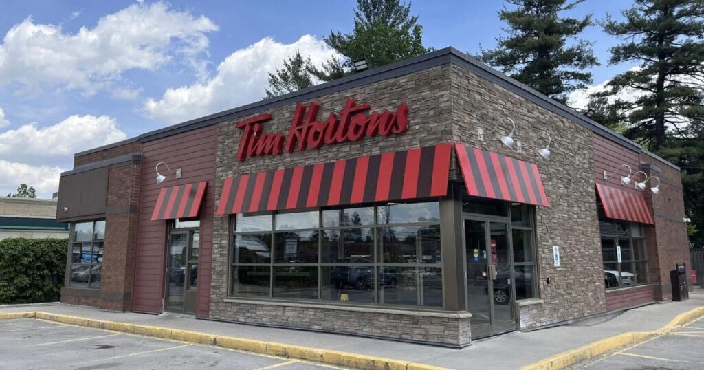 Tim Hortons offre aux Canadiens 10 000 $ pour présenter la meilleure idée de donut innovant