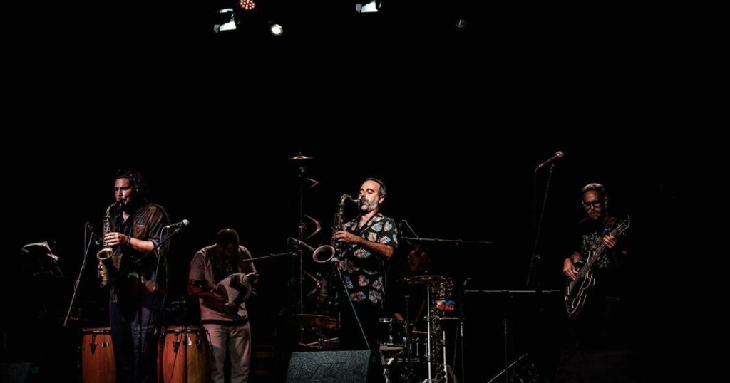 Toronto accueille des artistes mondiaux lors du festival de musique de l'Ontario avec entrée à prix libre