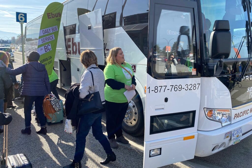 Ebus lance une ligne de bus panoramique reliant Vancouver, Kelowna et Calgary