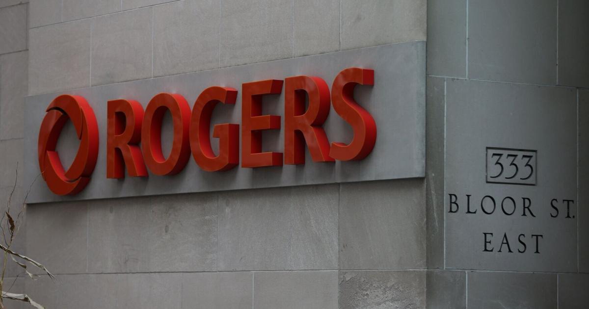 Appel d'assistance pour téléphone portable : confusion, frustration et fausses promesses de "cadeaux" pour un client de Rogers