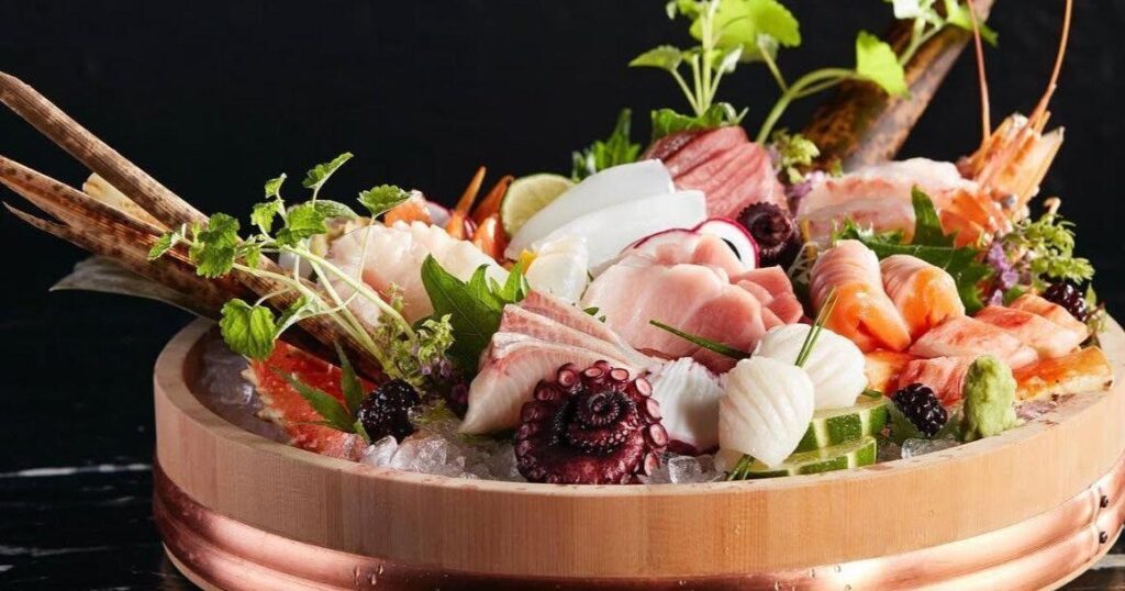 Chef étoilé Michelin réputé ouvre un nouveau restaurant rooftop à Toronto