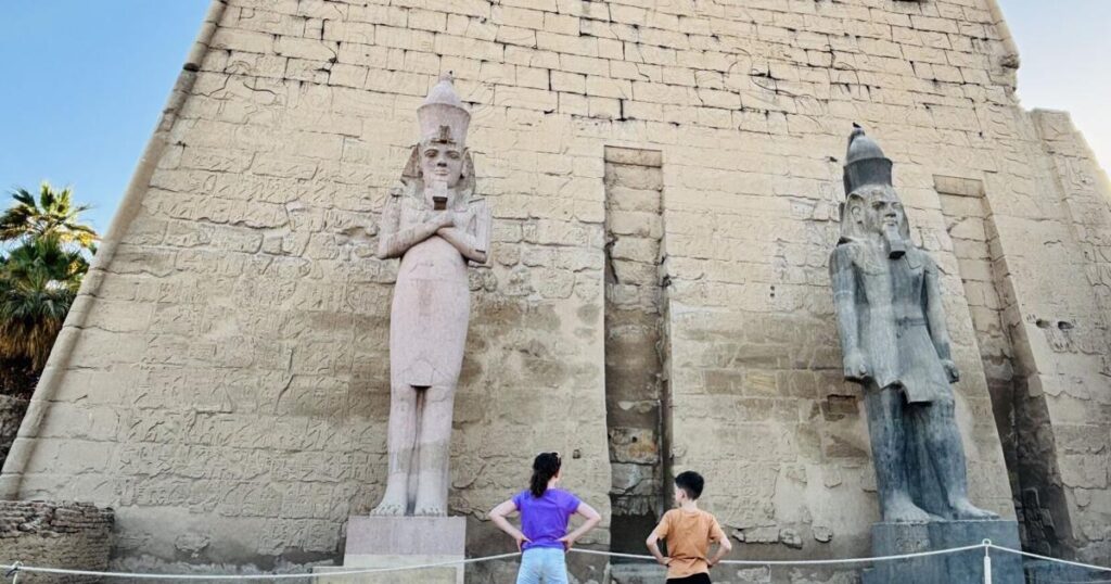 Conseils essentiels pour voyager avec des préadolescents : Mes expériences de voyages inoubliables autour du monde avec mes enfants