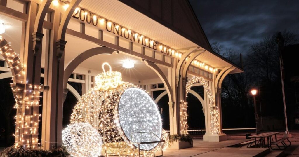 Ce charmant village de l'Ontario, sorti tout droit d'un film romantique de Noël, est idéal pour un Noël à l'ancienne