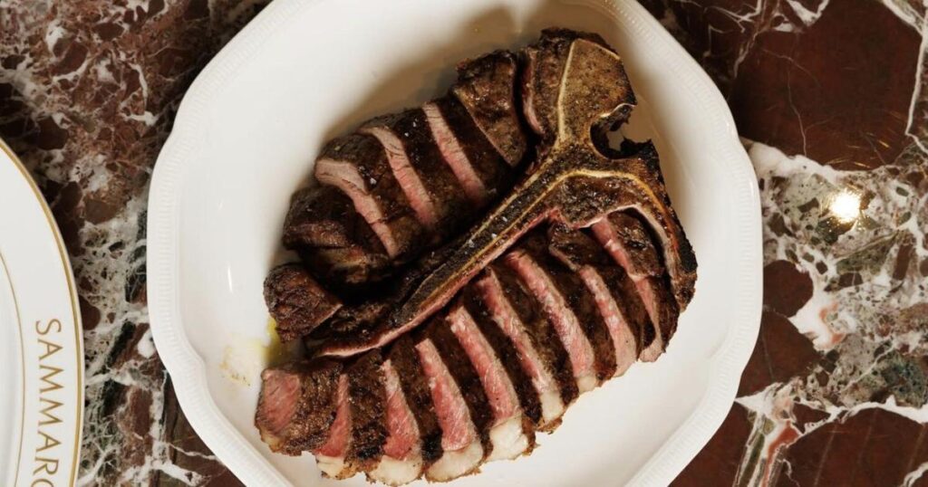 Ces restaurants de steaks à Toronto figurent parmi les 50 meilleurs établissements en Amérique du Nord
