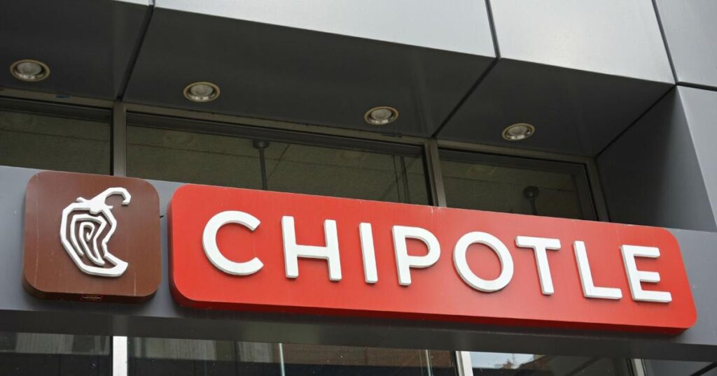 Chipotle prépare l'ouverture de 6 nouveaux restaurants en Ontario, dont 2 à Toronto, d'ici la fin de 2025