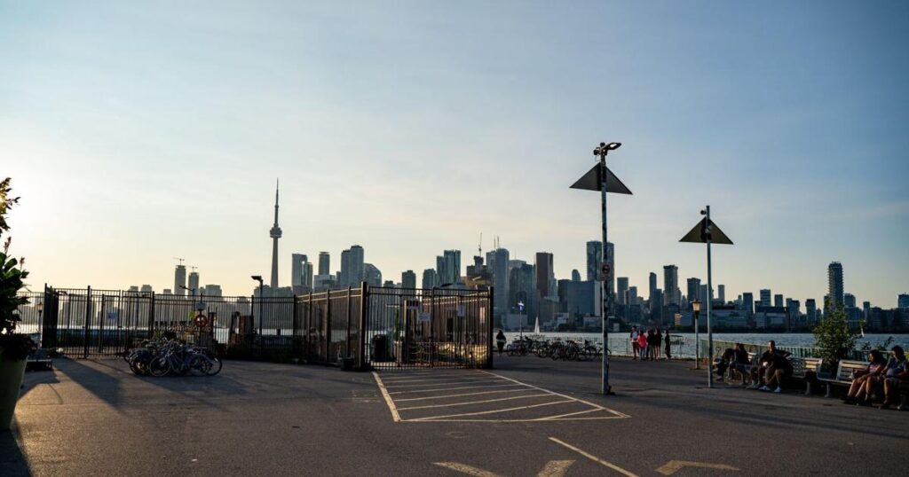 Nouveau festival de musique en plein air sur les îles de Toronto : Début d’un week-end complet de concerts
