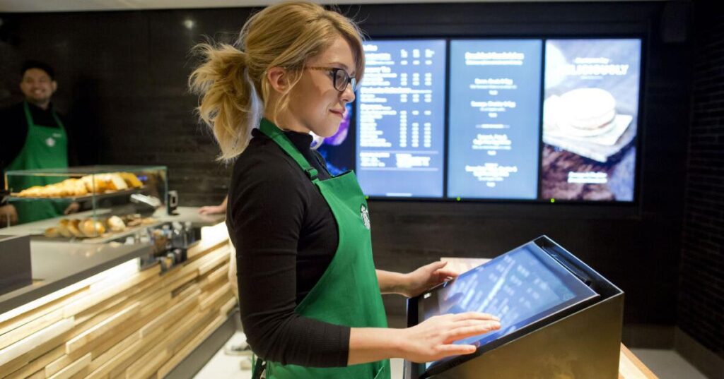 Nouvelles nouveautés en mars : ce que les changements dans le programme de fidélité Starbucks Canada signifient pour vous