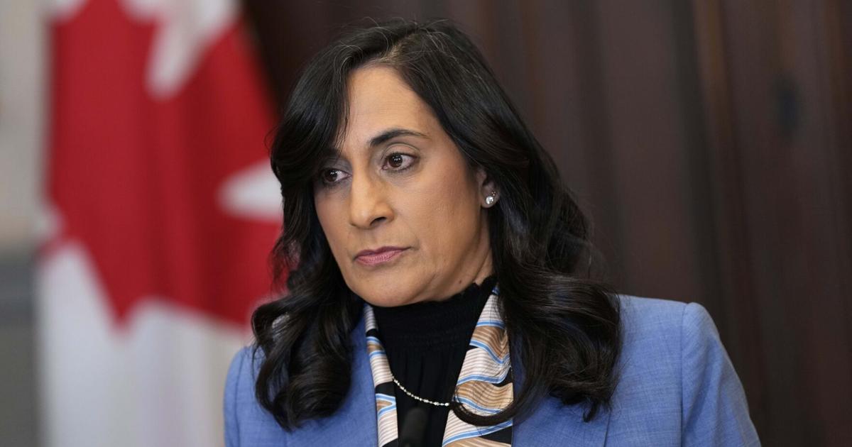 Des milliers de touristes canadiens s'inscrivent à Ottawa face à la violence croissante à Mexico