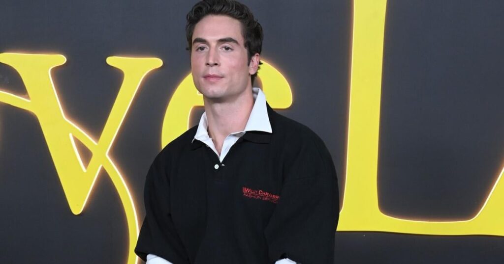 Benito Skinner : La série à succès d'A24 tourne sa deuxième saison à Toronto