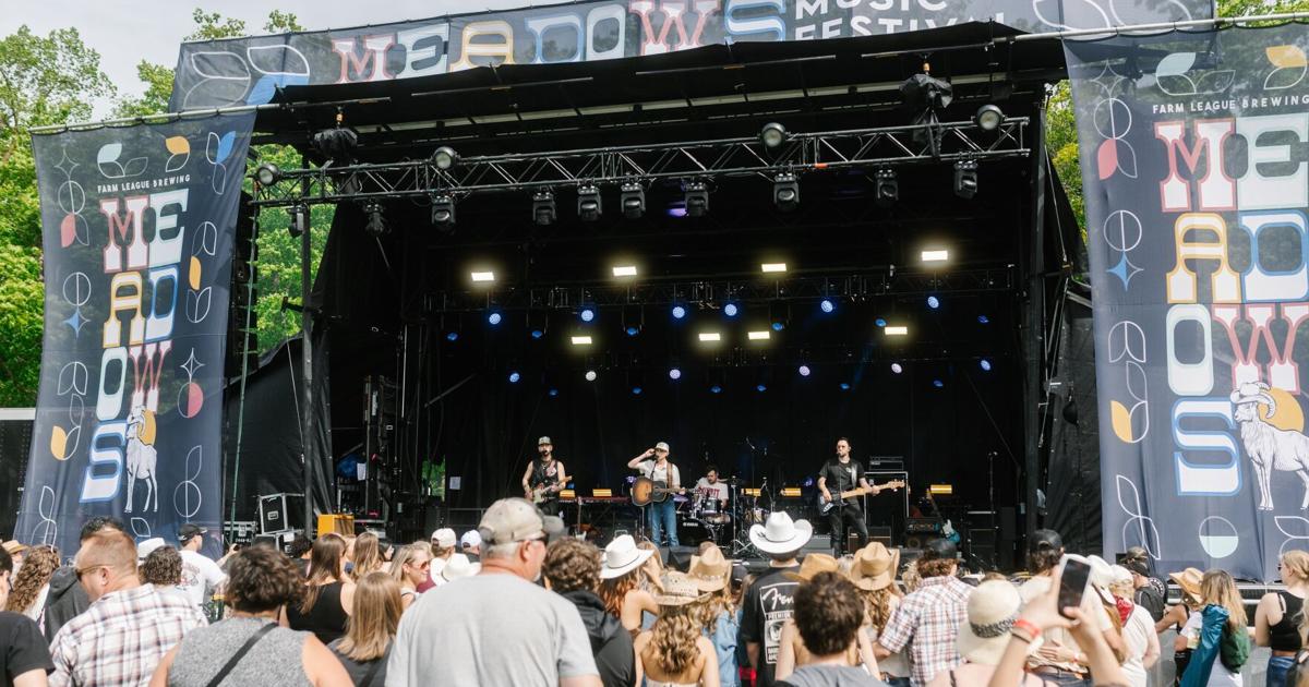 Festival de musique dans une petite ville de l’Ontario, semblable à une fête de jardin, double sa scène cette année