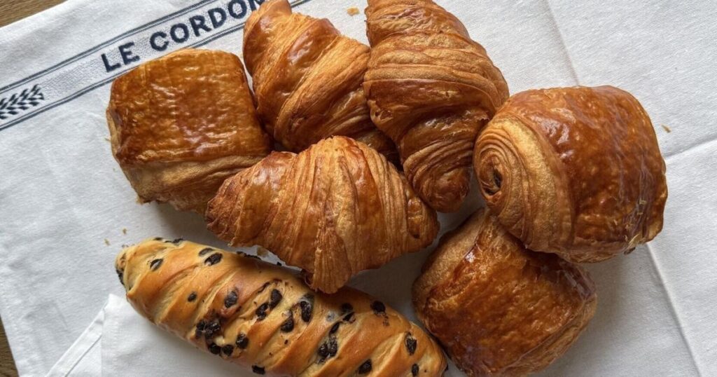 J'ai suivi une formation au Cordon Bleu à Paris pour apprendre à réaliser des croissants parfaits