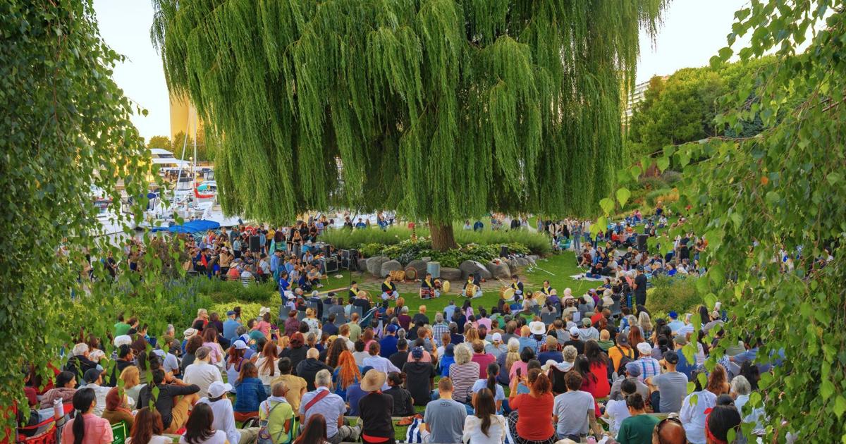 Jardin au bord de l'eau à Toronto : plus de 20 ans de concerts d'été gratuits en plein air