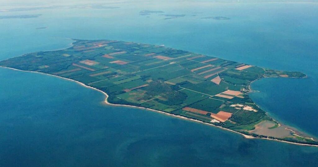 Le point habité le plus au sud du Canada : une île en Ontario avec le climat le plus chaud et des ruines historiques