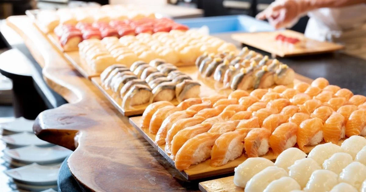 Pourquoi l'île la plus au nord du Japon est une destination culinaire étonnante, entre buffets somptueux et restaurants gastronomiques en pleine nature